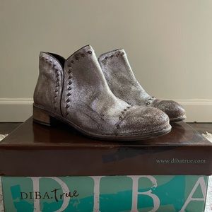 DibaTrue River Queen Booties